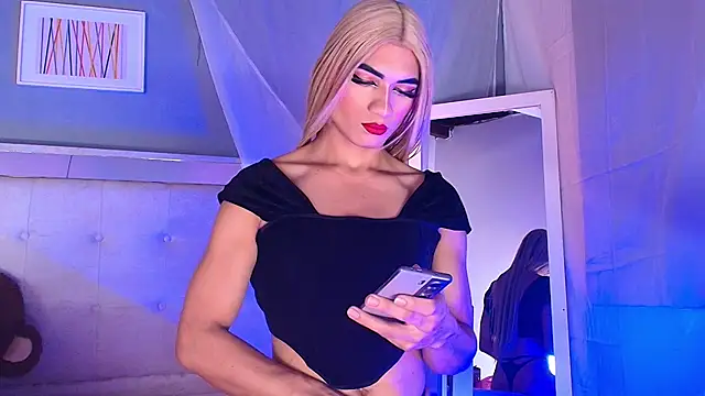 Emily Castillo 1 online show from February 9, 2026, 5:33 am