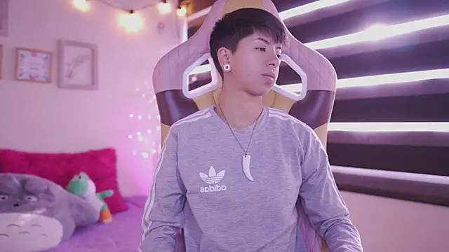 tommy blue online show from March 10, 2025, 12:15 pm