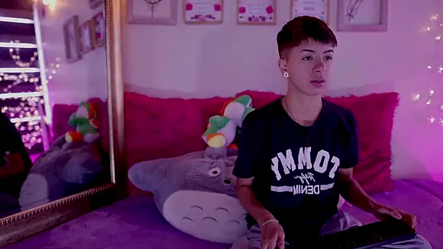 tommy blue online show from March 15, 2025, 1:18 pm