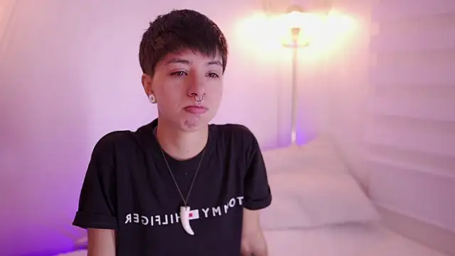 tommy blue online show from February 2, 2026, 4:27 pm