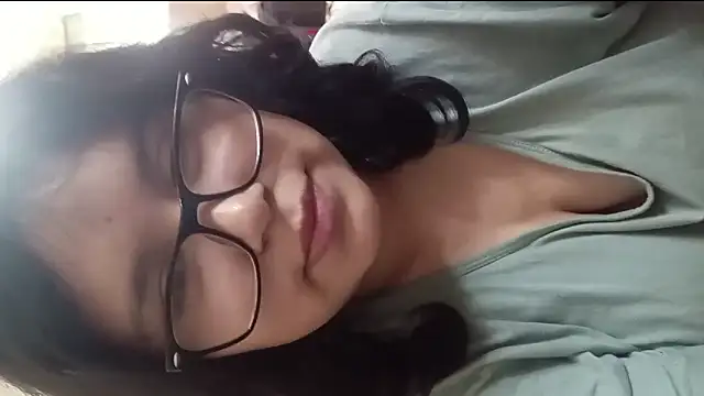 Snapshot of Maferyale chatting on February 5, 2026, 5:23 am Maferyale online show from February 5, 2026, 5:23 am