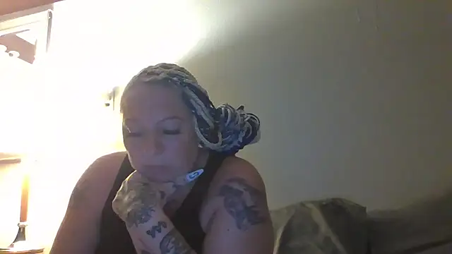 livieblainn online show from July 21, 2026, 2:25 am
