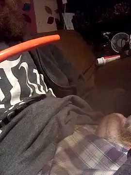 Snapshot of SirJonBradley chatting on October 31, 2025, 2:29 pm SirJonBradley online show from October 31, 2025, 2:29 pm