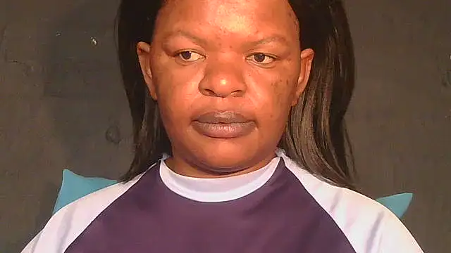 Snapshot of ebony_rose11 chatting on June 10, 2026, 1:21 pm ebony rose11 online show from June 10, 2026, 1:21 pm