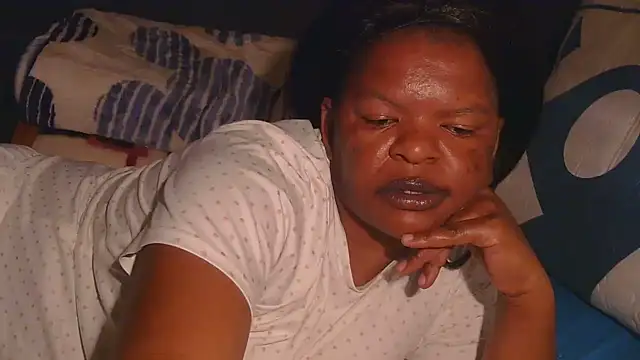 Snapshot of ebony_rose11 chatting on July 5, 2026, 6:04 pm ebony rose11 online show from July 5, 2026, 6:04 pm