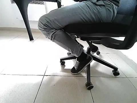 GM51-1988 online show from September 12, 2025, 1:33 pm