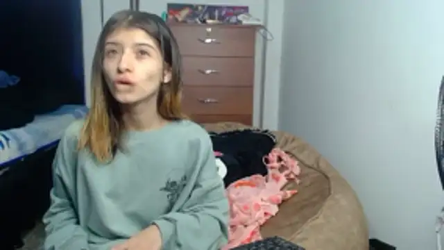 KratosAfroditacs online show from March 29, 2026, 6:52 pm