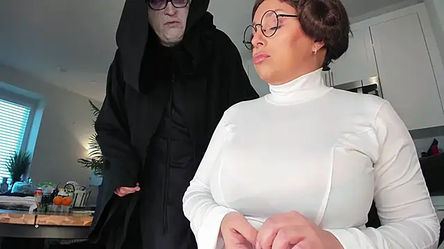 realtoxxxxmaria online show from October 30, 2025, 5:35 pm