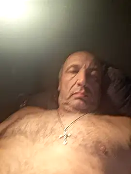 Snapshot of aleksis1313 chatting on October 15, 2025, 7:03 pm aleksis1313 online show from October 15, 2025, 7:03 pm