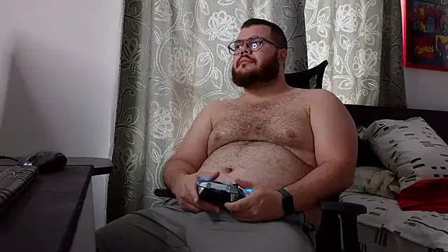 Snapshot of Edmund98 chatting on February 8, 2026, 6:55 pm Edmund98 online show from February 8, 2026, 6:55 pm