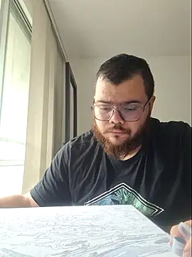 Snapshot of Edmund98 chatting on February 13, 2026, 2:35 pm Edmund98 online show from February 13, 2026, 2:35 pm