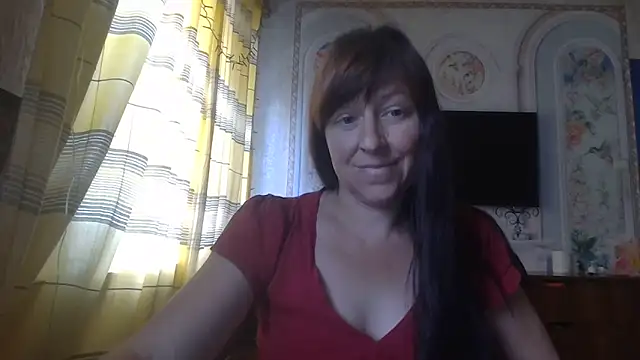 Snapshot of CarolinaReaperRed chatting on June 8, 2026, 9:31 am CarolinaReaperRed online show from June 8, 2026, 9:31 am