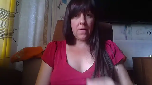 Snapshot of CarolinaReaperRed chatting on June 17, 2026, 8:50 am CarolinaReaperRed online show from June 17, 2026, 8:50 am