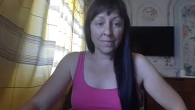 Snapshot of CarolinaReaperRed chatting on June 19, 2026, 12:20 pm CarolinaReaperRed online show from June 19, 2026, 12:20 pm