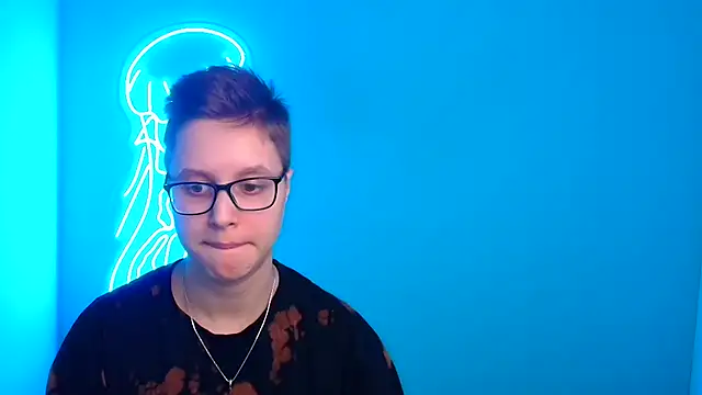 Bella Swannn online show from March 13, 2025, 9:48 pm