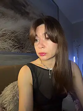 Mary Kiitty online show from March 25, 2026, 11:38 am