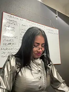 Ariana Rodriguez online show from March 20, 2025, 3:25 pm