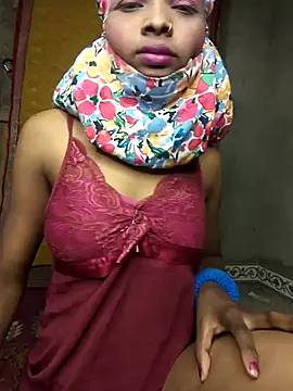 Snapshot of Cutesoma01 chatting on February 7, 2026, 4:00 pm Cutesoma01 online show from February 7, 2026, 4:00 pm