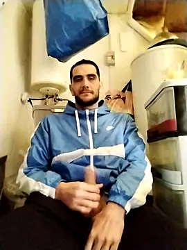 Snapshot of Anthopassif84 chatting on March 9, 2025, 11:25 am Anthopassif84 online show from March 9, 2025, 11:25 am