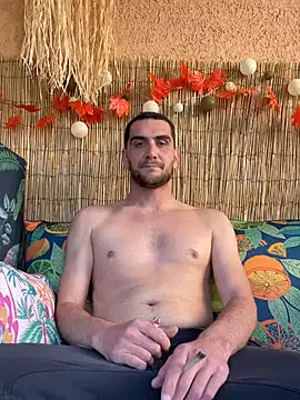 Anthopassif84 online show from April 16, 2026, 3:13 pm