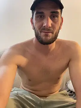 Snapshot of Anthopassif84 chatting on May 13, 2026, 12:41 am Anthopassif84 online show from May 13, 2026, 12:41 am