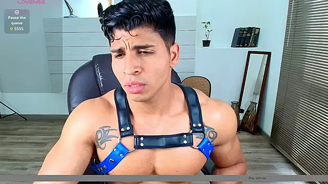 Apolotherock online show from November 28, 2025, 8:11 pm