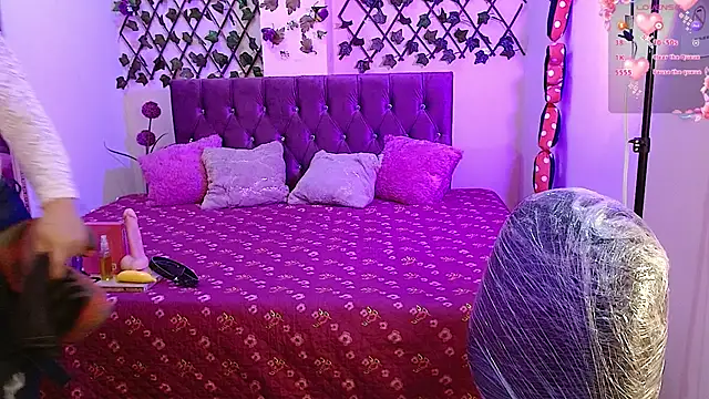 Anny  cute online show from February 12, 2026, 7:31 pm