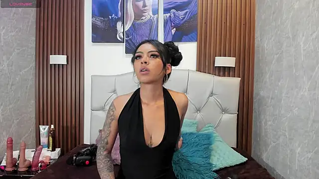 Snapshot of Devil_AliceXo chatting on October 21, 2025, 8:53 pm Devil AliceXo online show from October 21, 2025, 8:53 pm