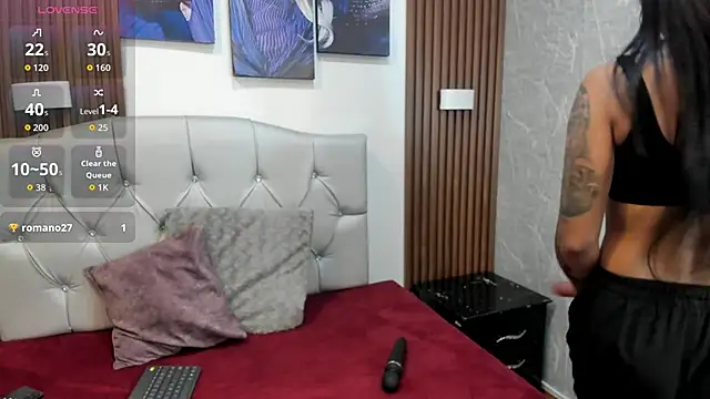 Snapshot of Devil_AliceXo chatting on October 27, 2025, 9:08 pm Devil AliceXo online show from October 27, 2025, 9:08 pm