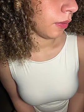 Snapshot of KittyTwerk_2 chatting on July 10, 2026, 4:20 pm KittyTwerk 2 online show from July 10, 2026, 4:20 pm