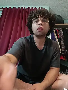 DocPepino online show from February 4, 2026, 3:56 am