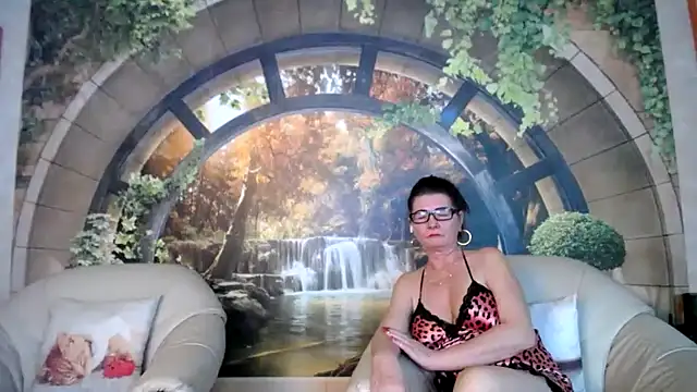 Kathylovexxx online show from April 2, 2026, 2:26 pm