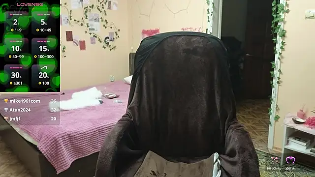 Wane Witch online show from February 13, 2026, 4:03 pm