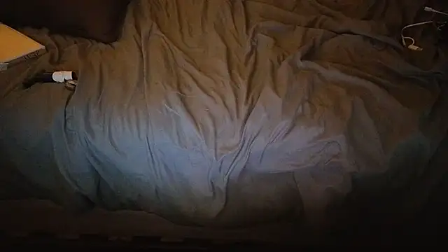 Ilovepussy1911 online show from March 31, 2026, 4:57 am