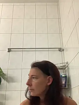 HerrundFrau-M online show from March 18, 2025, 4:37 am