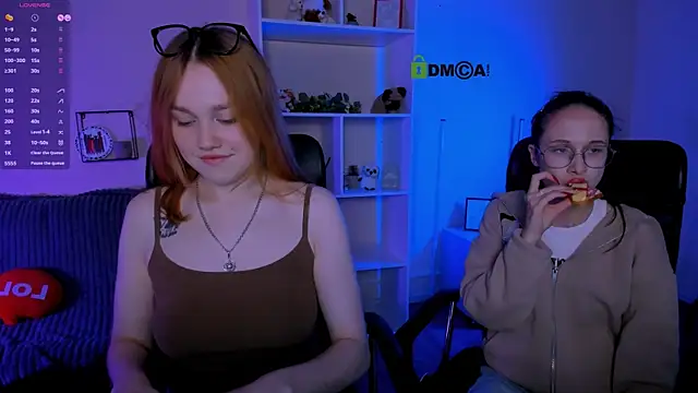 mona cloud online show from October 8, 2025, 7:22 pm