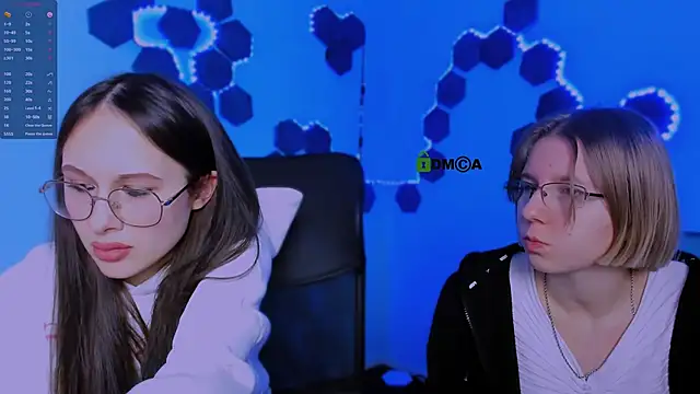 mona cloud online show from December 14, 2025, 8:35 pm