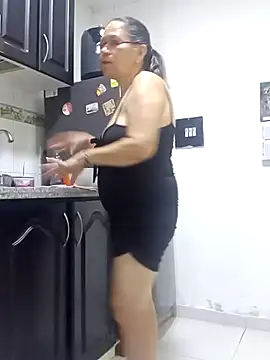 victoria wayne online show from September 20, 2025, 10:49 am