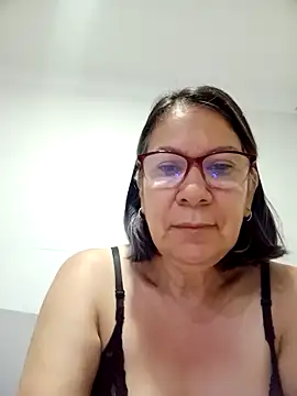 victoria wayne online show from April 1, 2026, 9:10 am