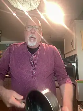 superbearboss online show from January 15, 2026, 7:06 pm