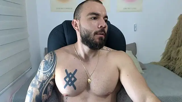 Isaac Carter online show from November 26, 2025, 11:11 am