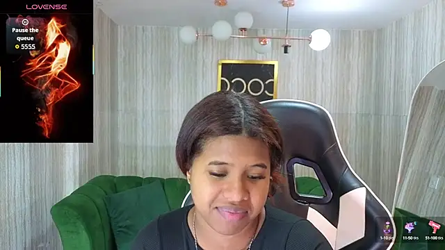 abby1 t  online show from October 15, 2025, 2:44 am