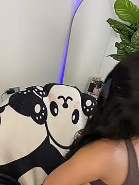 Snapshot of _Emily_Thompson_ chatting on July 17, 2026, 12:28 am Emily Thompson online show from July 17, 2026, 12:28 am