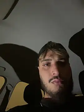 Bello98sud online show from September 24, 2025, 11:08 pm