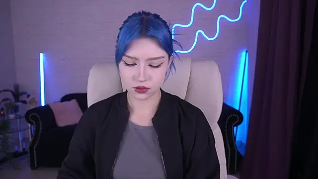 SelenaIris online show from November 19, 2025, 9:26 pm