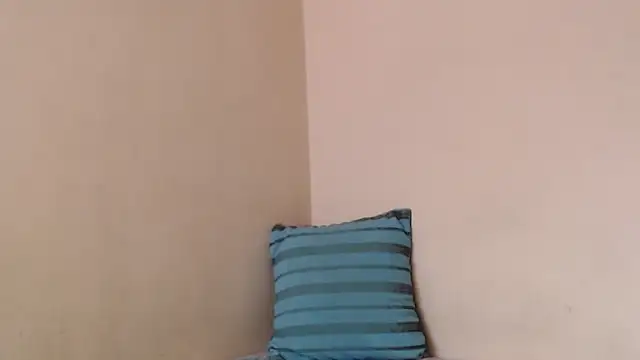 Monkey uchiha777 online show from September 30, 2025, 5:18 pm