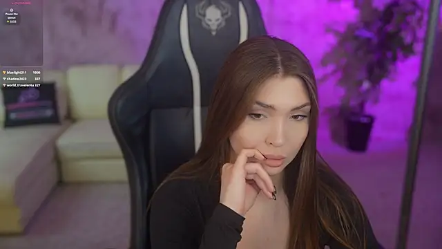 Snapshot of Billie054 chatting on November 30, 2025, 11:47 am Billie054 online show from November 30, 2025, 11:47 am