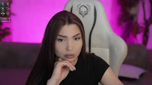 Snapshot of Billie054 chatting on December 21, 2025, 7:37 am Billie054 online show from December 21, 2025, 7:37 am