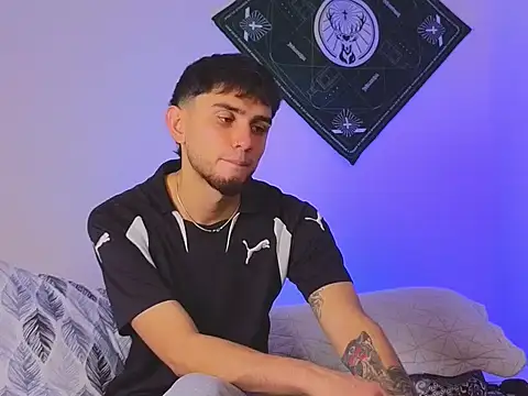 samevansx  online show from October 25, 2025, 2:46 pm