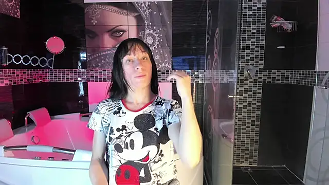 Small Hot19 online show from October 15, 2025, 11:10 am